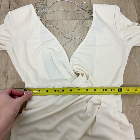 Michael Costello x REVOLVE Bowery Maxi Dress in Cream Size XXS - Picture 14 of 15